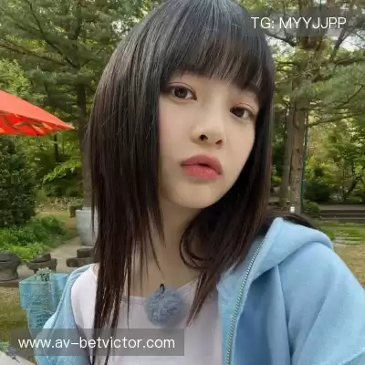 葛昀